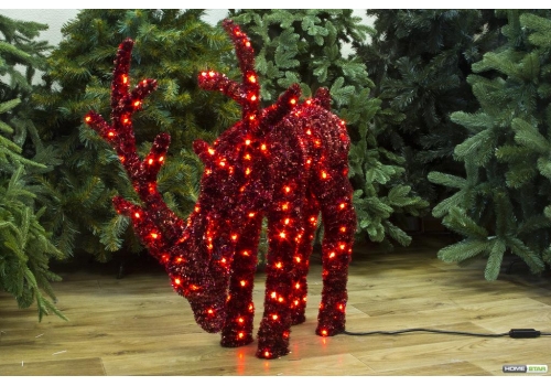 Светящийся олень в мишуре, серия 1,3 м, пьющий